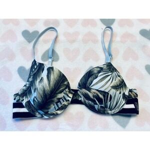 Victoria's Secret PINK‎ Wear Everywhere T-Shirt Lightly Lined Bra 32B